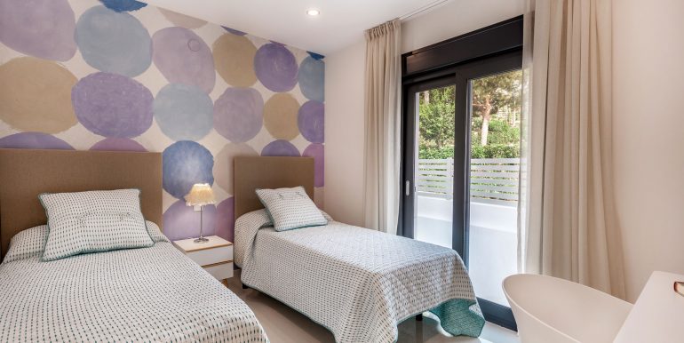 manilva pisos vista dormitorio 2-2 altecnic promotora constructora